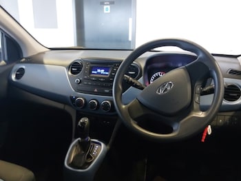 Used Hyundai i10 2016 for sale - 77815936: Photo