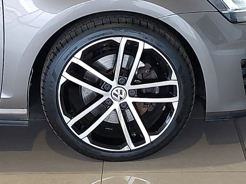 Used Volkswagen Golf 2015 for sale - 77987863: Photo 14