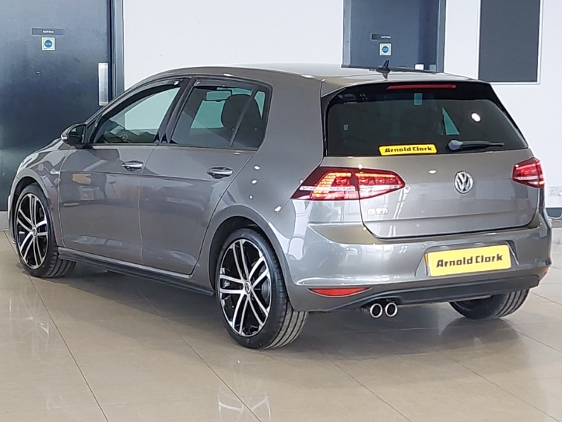 Used Volkswagen Golf 2015 for sale - 77987863: Photo 3