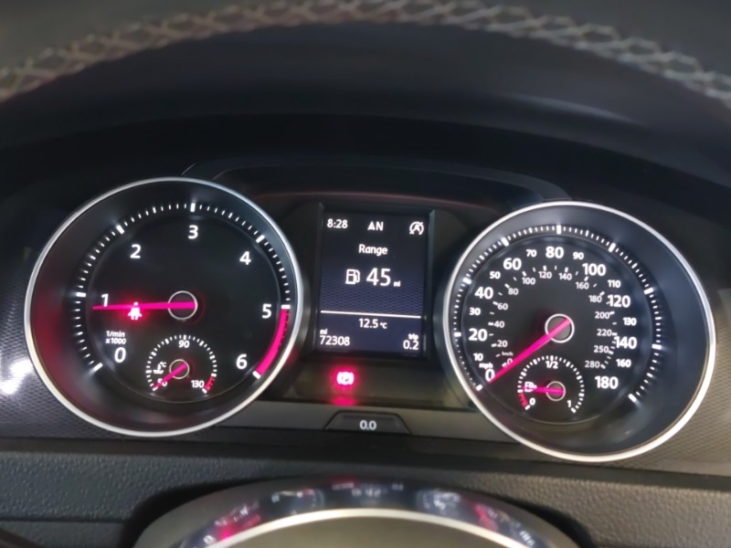 Used Volkswagen Golf 2015 for sale - 77987863: Photo 9