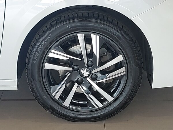 Used Peugeot 208 2022 for sale - 76094048: Photo 14
