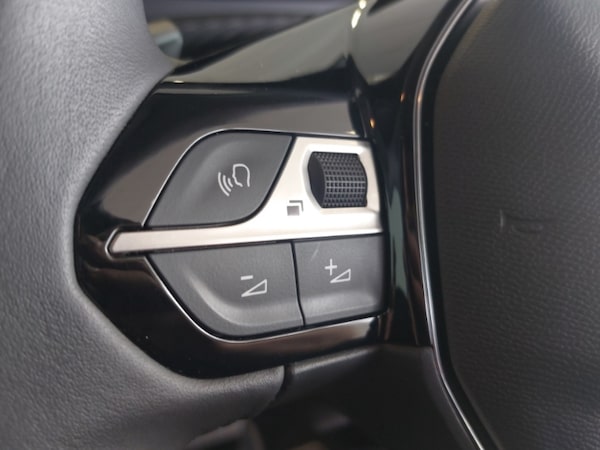 Used Peugeot 208 2022 for sale - 76094048: Photo 19