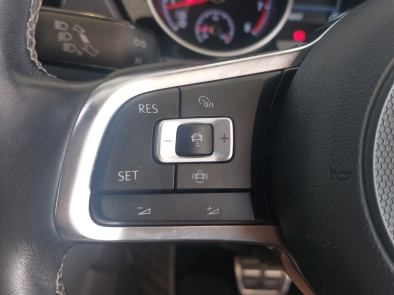 Used Volkswagen Touran 2020 for sale - 77717054: Photo 17