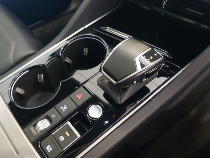 Used Volkswagen Touareg 2020 for sale - 76567160: Photo 10