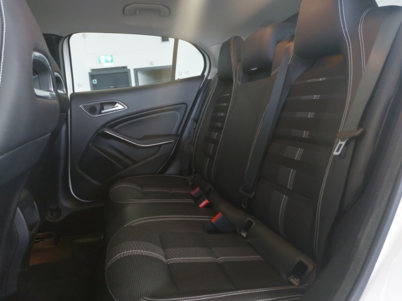 Used Mercedes-Benz GLA 2018 for sale - 78126633: Photo 12