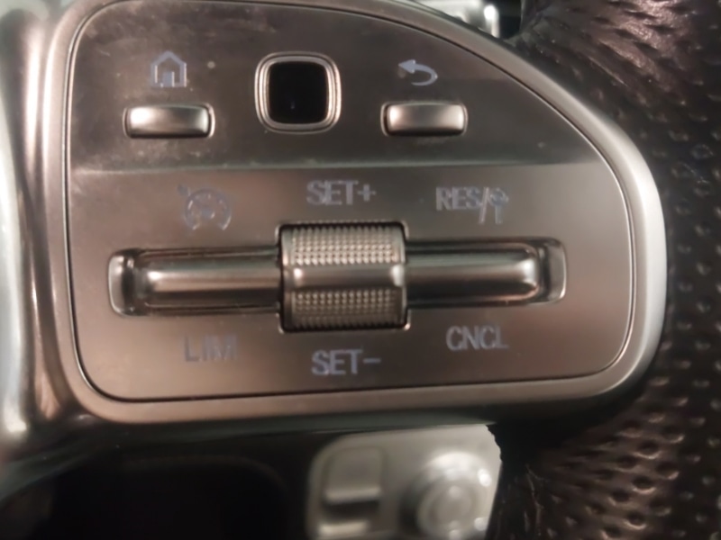 Used Mercedes-Benz GLE 2023 for sale - 77039367: Photo 18