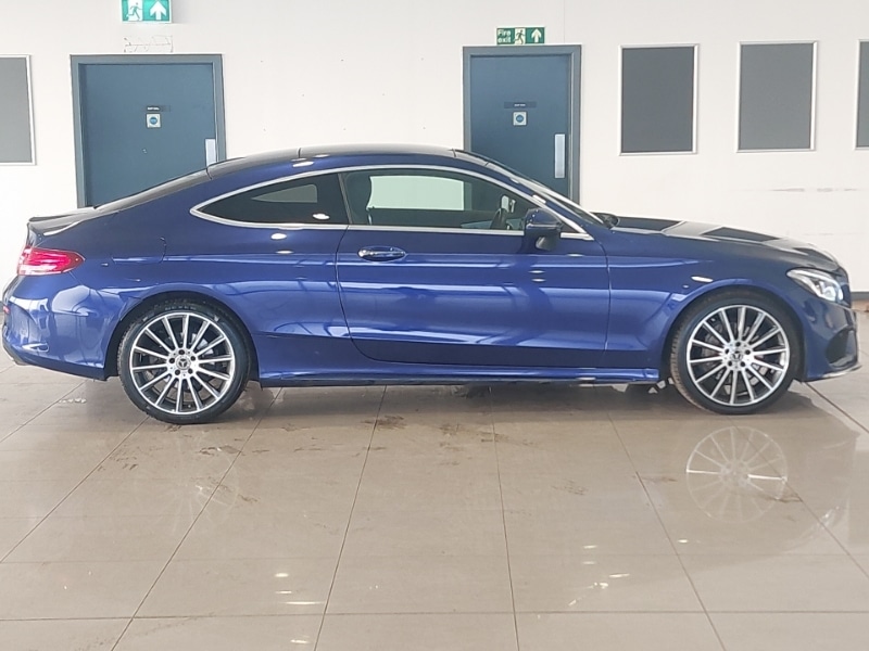 Used Mercedes-Benz C Class 2017 for sale - 77933614: Photo 2