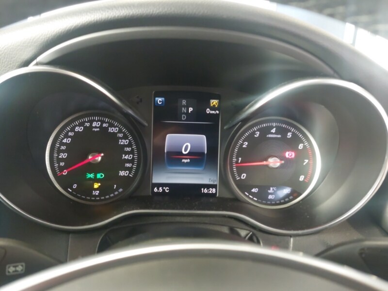 Used Mercedes-Benz C Class 2017 for sale - 77933614: Photo 9