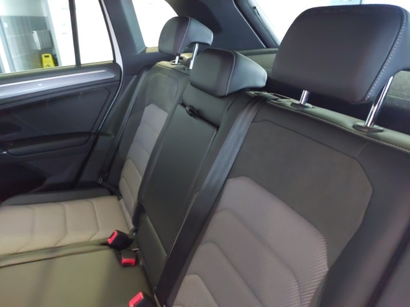 Used Volkswagen Tiguan 2018 for sale - 77987866: Photo 12