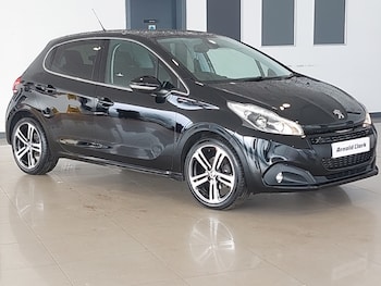 Used Peugeot 208 2019 for sale - 78071443: Photo