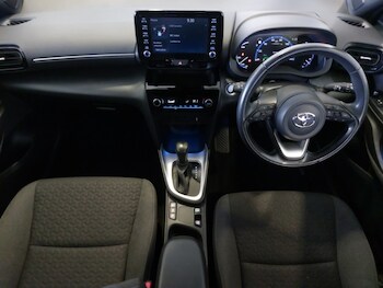 Used Toyota Yaris Cross 2021 for sale - 75285130: Photo