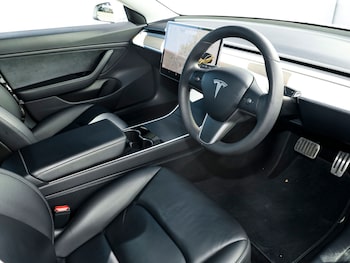Used Tesla Model 3 2020 for sale - 78446948: Photo