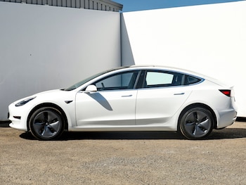 Used Tesla Model 3 2020 for sale - 78446948: Photo
