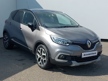 Used Renault Captur 2019 for sale - 79255424: Photo