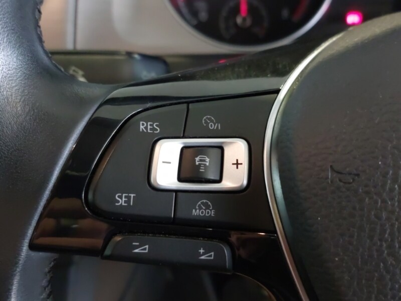 Used Volkswagen Golf 2016 for sale - 77987873: Photo 17