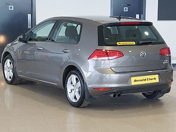 Used Volkswagen Golf 2016 for sale - 77987873: Photo