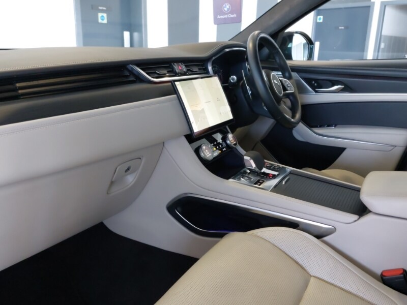 Used Jaguar F-Pace 2021 for sale - 78225333: Photo 7