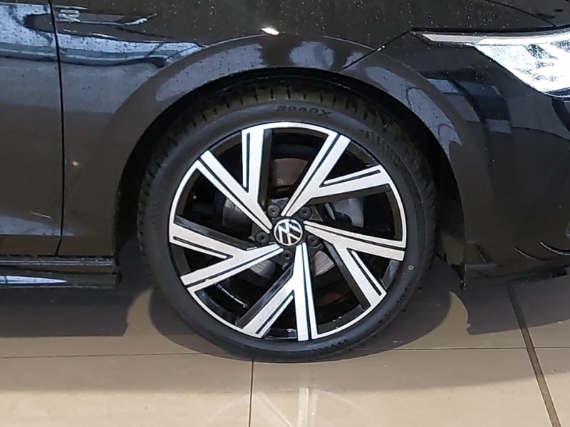 Used Volkswagen Golf 2023 for sale - 76543726: Photo 14