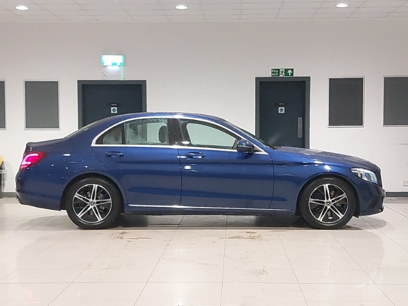 Used Mercedes-Benz C Class 2019 for sale - 77439573: Photo 2