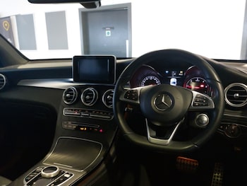 Used Mercedes-Benz GLC 2018 for sale - 77907775: Photo