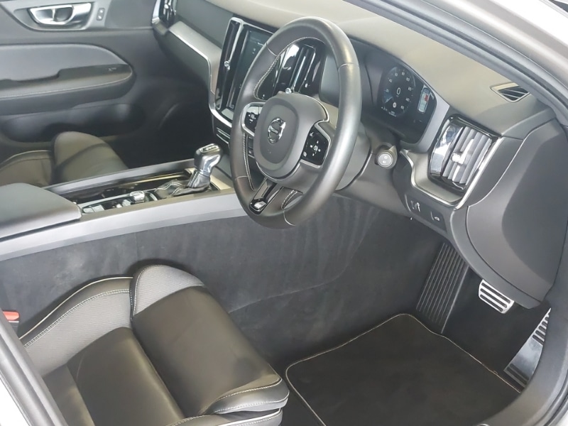 Used Volvo V60 2020 for sale - 76225770: Photo 6