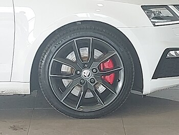 Used Skoda Octavia 2019 for sale - 75989108: Photo