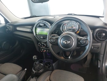 Used MINI Cooper 2015 for sale - 79263429: Photo