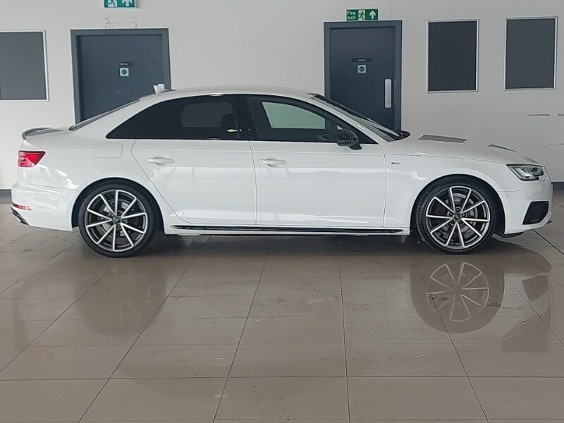 Used Audi A4 2019 for sale - 77611143: Photo 2