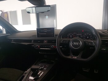 Used Audi A4 2019 for sale - 77611143: Photo