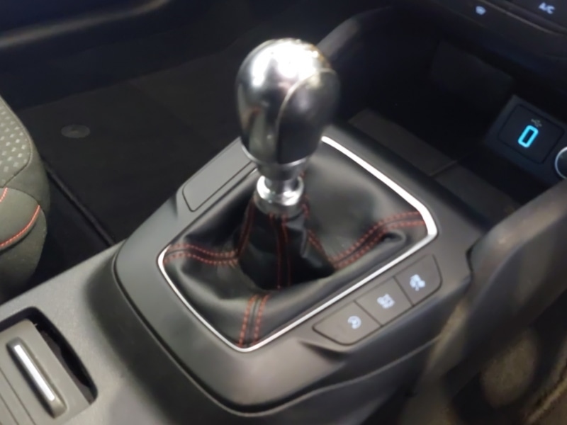 Used Ford Focus 2019 for sale - 76651716: Photo 10