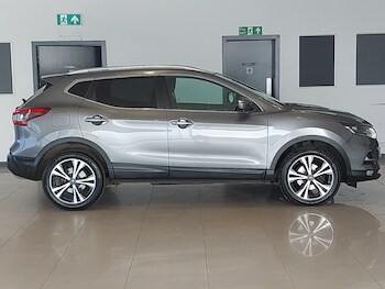 Used Nissan Qashqai 2018 for sale - 77933613: Photo