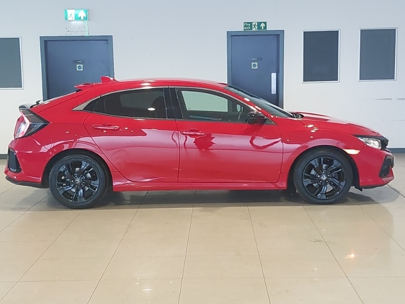 Used Honda Civic 2018 for sale - 77751158: Photo 2