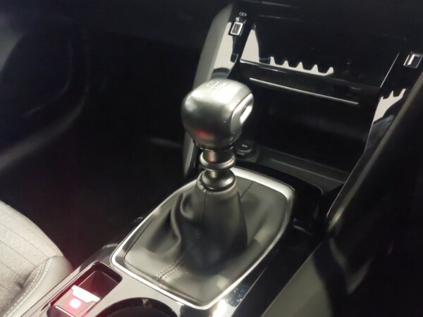 Used Peugeot 208 2022 for sale - 76221601: Photo 10