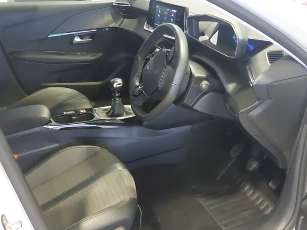 Used Peugeot 208 2022 for sale - 76221601: Photo 6