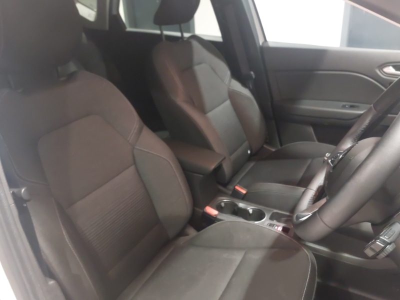 Used Renault Captur 2020 for sale - 76785820: Photo 11