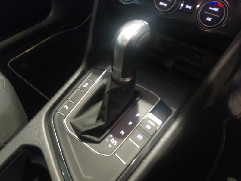 Used Volkswagen Tiguan 2018 for sale - 77004419: Photo 10