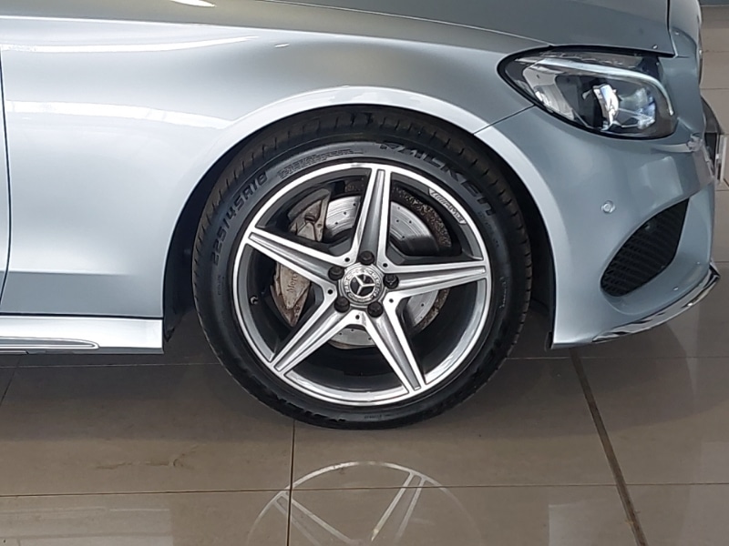 Used Mercedes-Benz C Class 2018 for sale - 76365612: Photo 14
