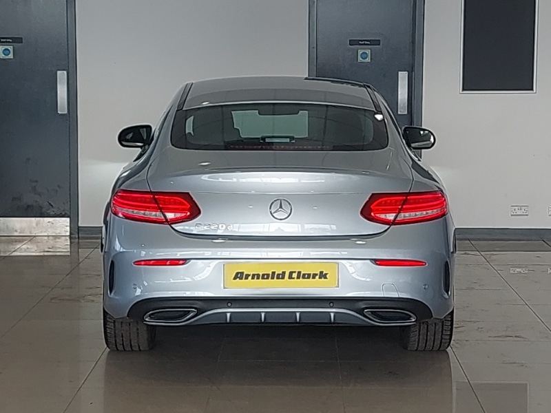 Used Mercedes-Benz C Class 2018 for sale - 76365612: Photo 15