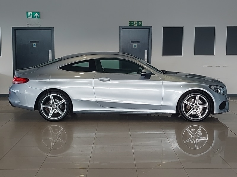 Used Mercedes-Benz C Class 2018 for sale - 76365612: Photo 2