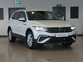 2025 - 1.5 TSI Life 5dr