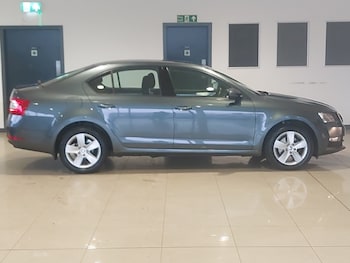 Used Skoda Octavia 2019 for sale - 76975033: Photo