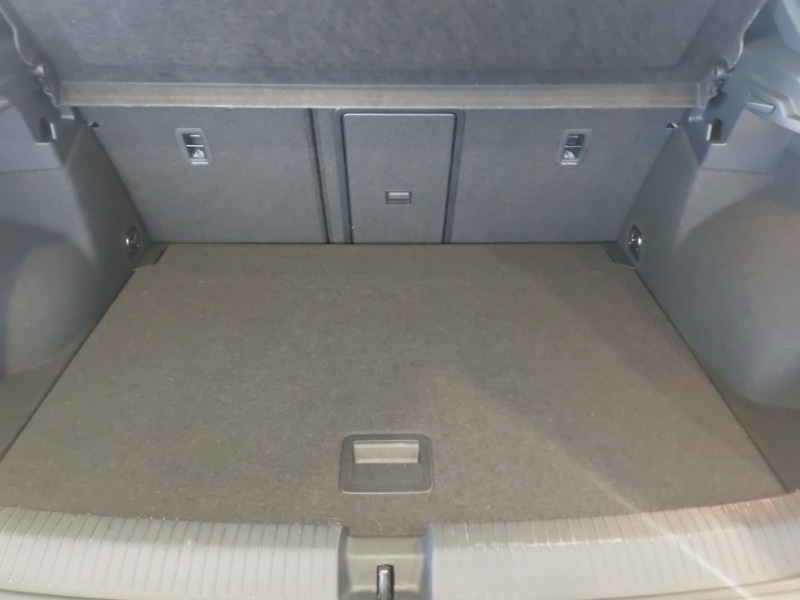 Used Volkswagen T-Roc 2023 for sale - 77644843: Photo 13