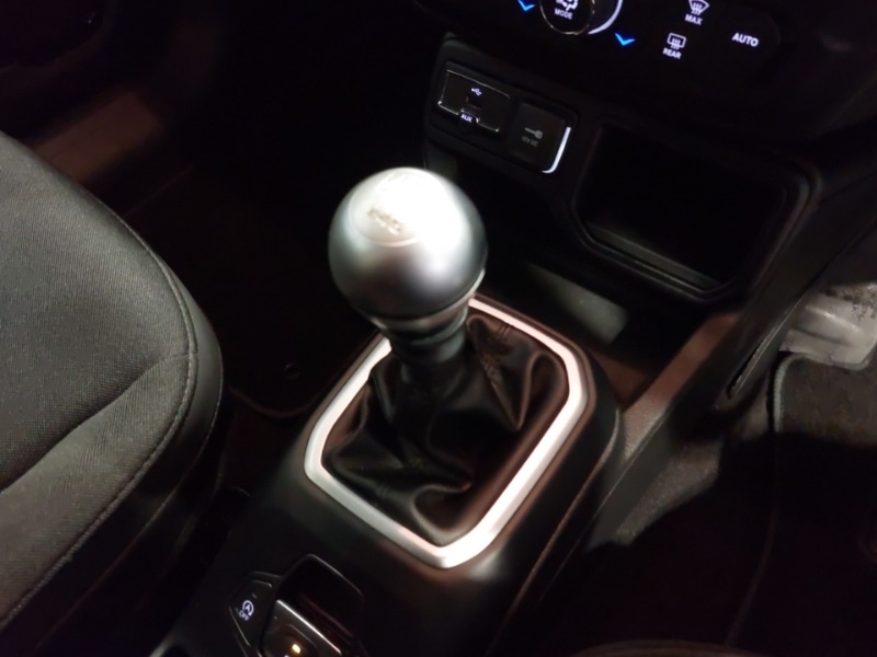 Used Jeep Renegade 2020 for sale - 76885579: Photo 10