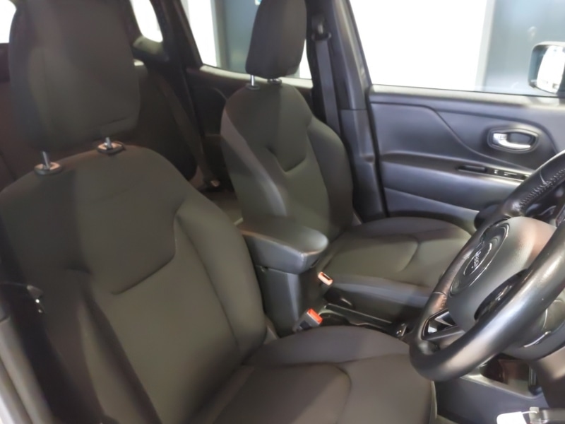 Used Jeep Renegade 2020 for sale - 76885579: Photo 11