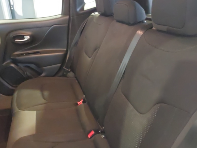 Used Jeep Renegade 2020 for sale - 76885579: Photo 12