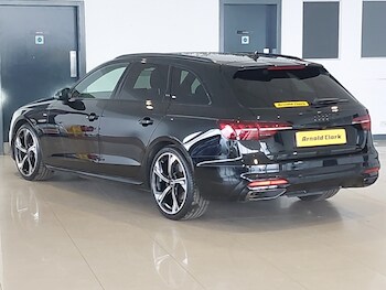 Used Audi A4 2023 for sale - 78033129: Photo