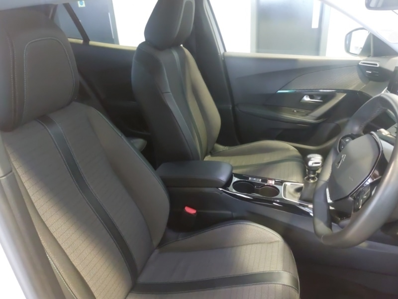 Used Peugeot 2008 2021 for sale - 76403983: Photo 11