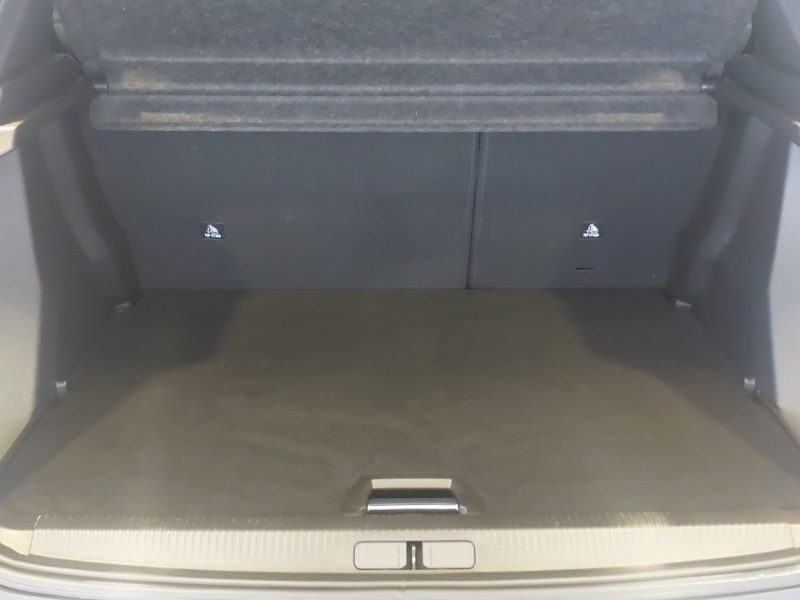 Used Peugeot 2008 2021 for sale - 76403983: Photo 13