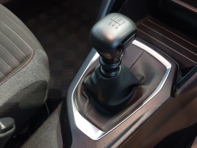 Used Peugeot 2008 2021 for sale - 78113945: Photo 10