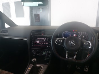 Used Volkswagen Golf 2018 for sale - 78688459: Photo